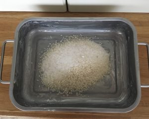 Pudding rice and sugar