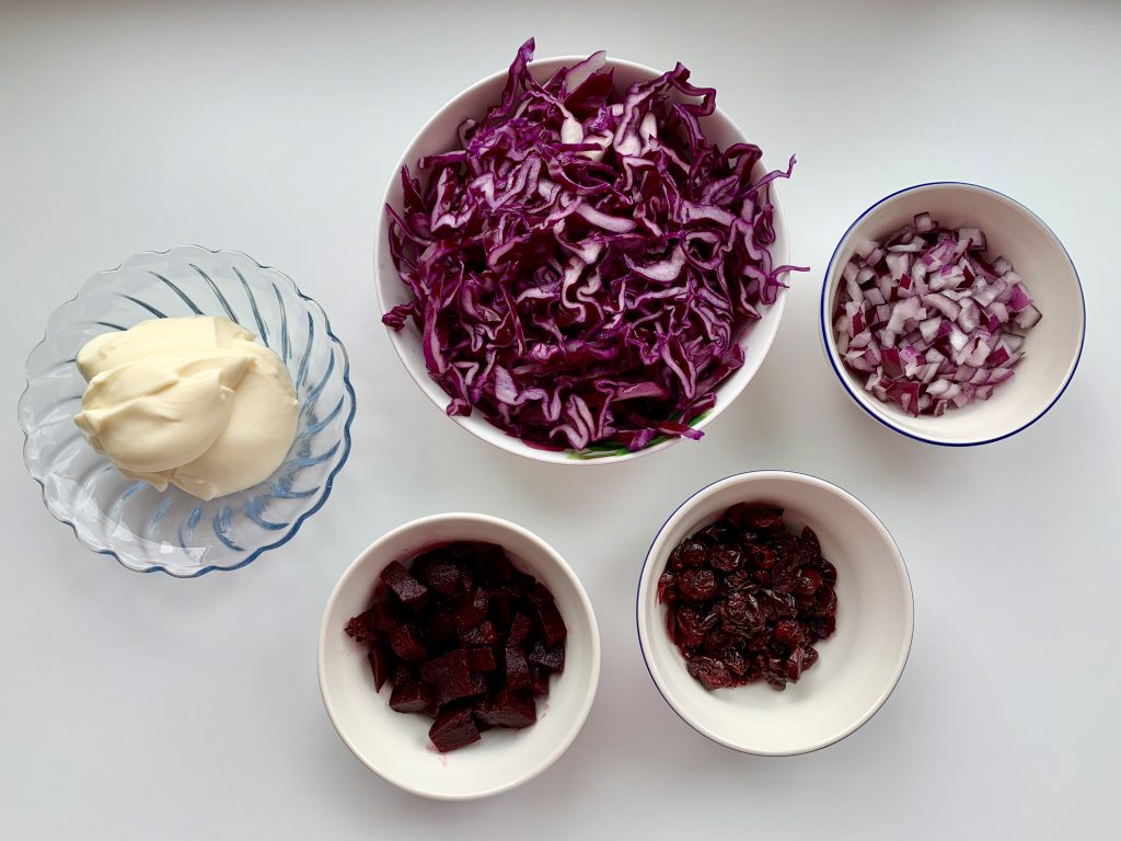 Flat lay: Ingredients for red slaw