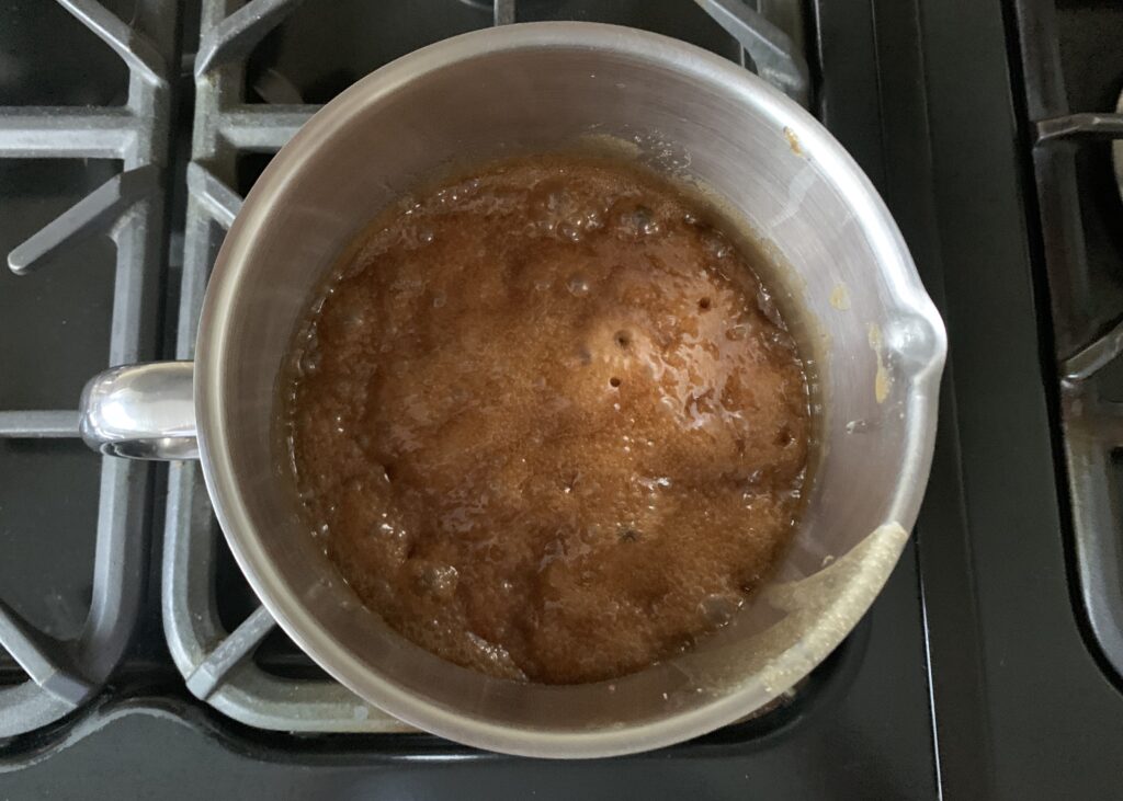 Melted butter, sugar, honey and vanilla extract in a pan