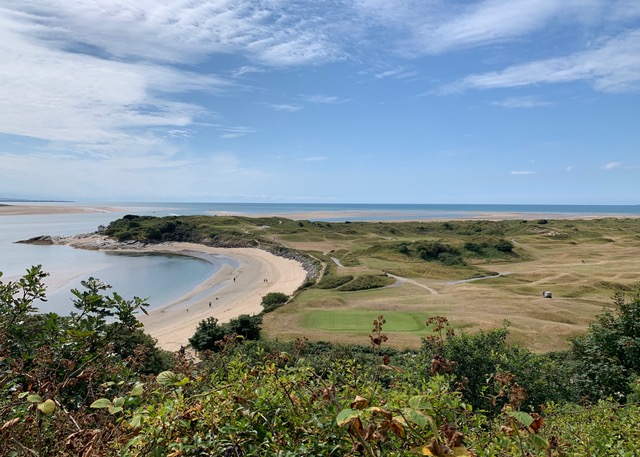 View walking from Borth Y Gest to Criccieth