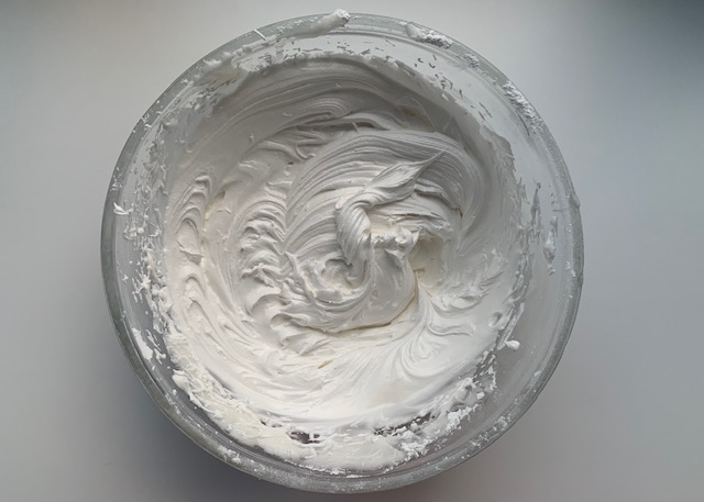 Royal icing in a pyrex bowl