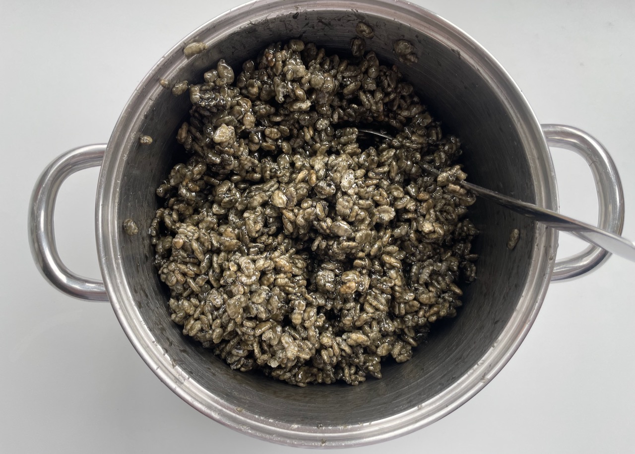 All the ingredients needed to make gluten free liquorice crispy squares in pan